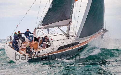 Beneteau Oceanis 41 anmeldelser og tekniske specifikationer